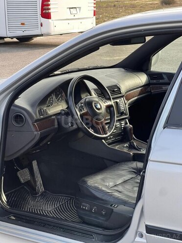 BMW 540 2002, 355,000 km - 4.4 l - Bakı
