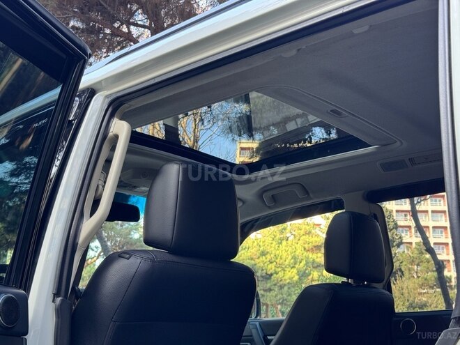 Mitsubishi Pajero 2013, 143,000 km - 3.5 л - Bakı
