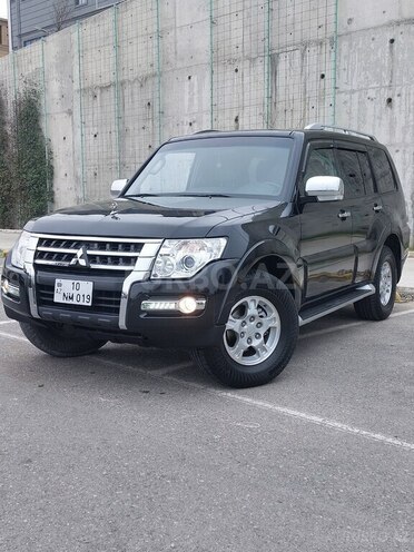 Mitsubishi Pajero 2008, 358,214 km - 3.0 l - Bakı