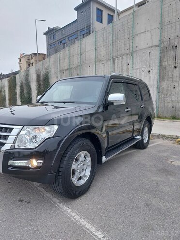 Mitsubishi Pajero 2008, 358,214 km - 3.0 l - Bakı