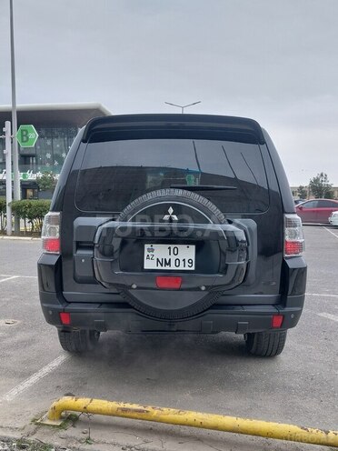 Mitsubishi Pajero 2008, 358,214 km - 3.0 l - Bakı