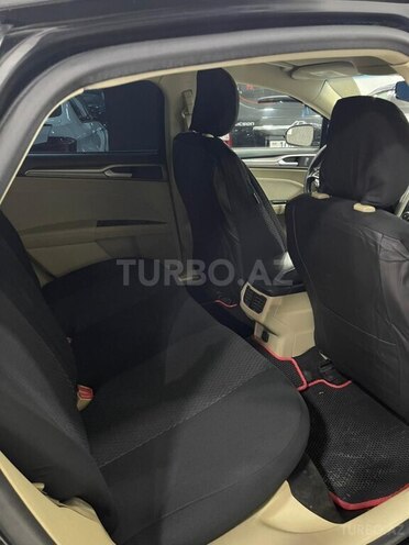 Ford Fusion (North America)-3