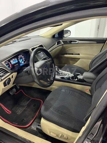 Ford Fusion (North America)-8
