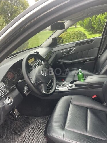 Mercedes E 200 2010, 168,000 km - 1.8 l - Bakı
