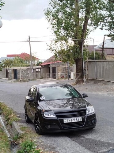 Opel Astra 2005, 230,000 km - 1.4 л - Bakı