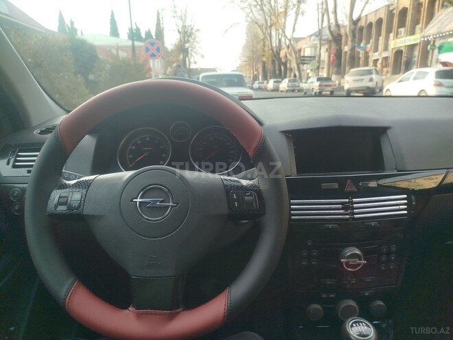 Opel Astra 2005, 230,000 km - 1.4 л - Bakı