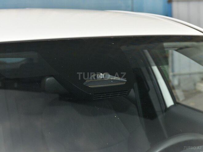 Toyota Corolla Cross-13