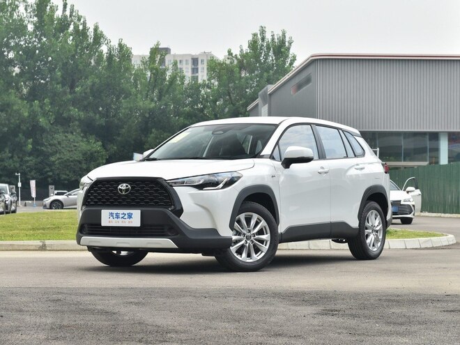 Toyota Corolla Cross-4