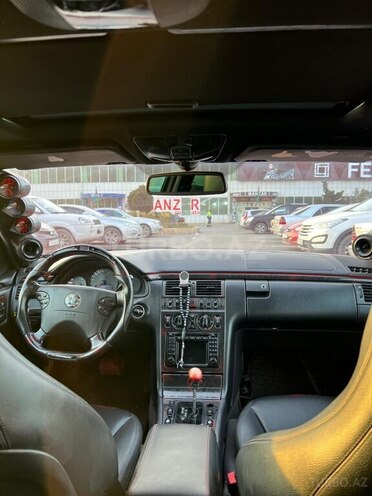 Mercedes E 320 2000, 489,000 km - 3.2 l - Bakı