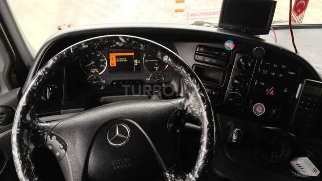 Mercedes Actros 1844 2011, 1,300,000 km - 12.0 л - Tovuz