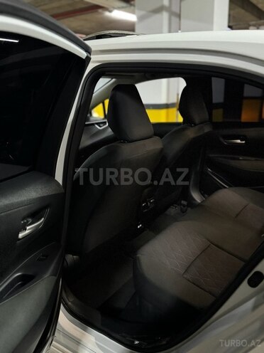 Toyota Corolla 2024, 9,800 km - 1.8 l - Bakı
