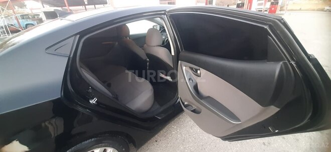 Hyundai Elantra 2014, 150,000 km - 1.8 л - Bakı