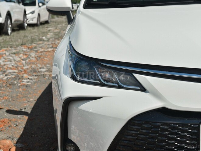 Toyota Corolla-12