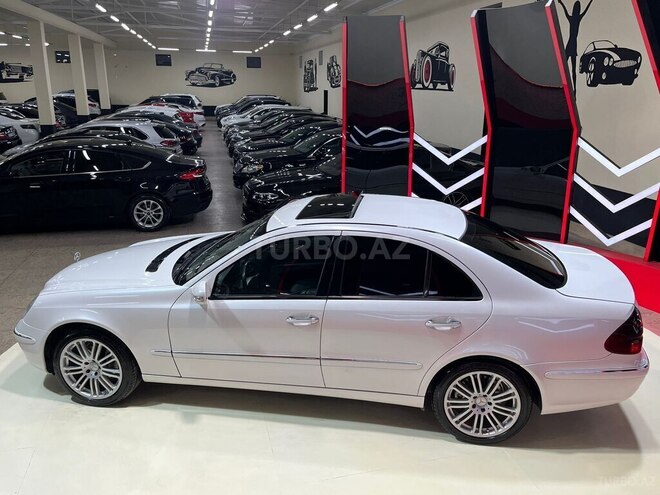 Mercedes E 220 d-6