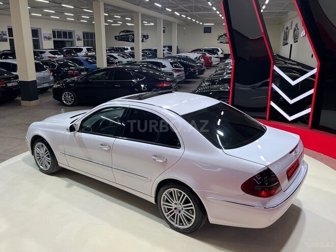 Mercedes E 220 d-7