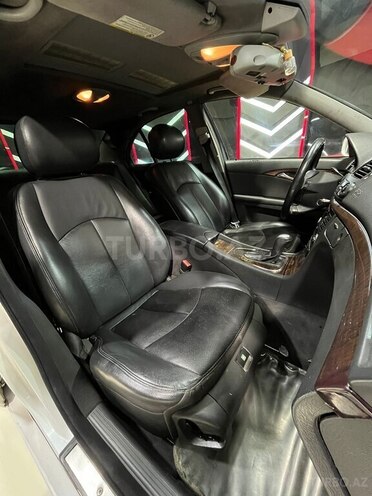 Mercedes E 220 d-17