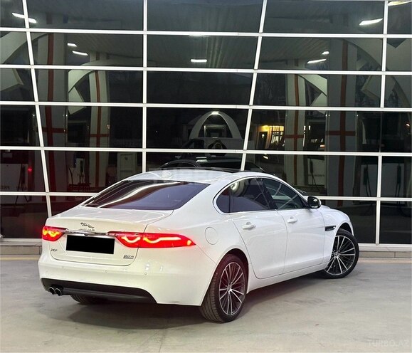 Jaguar XF 2018, 55,000 km - 2.0 l - Bakı