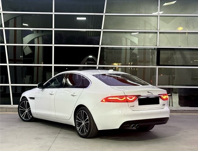 Jaguar XF 2018, 55,000 km - 2.0 l - Bakı