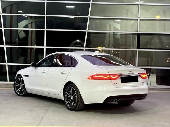 Jaguar XF 2018, 55,000 km - 2.0 l - Bakı