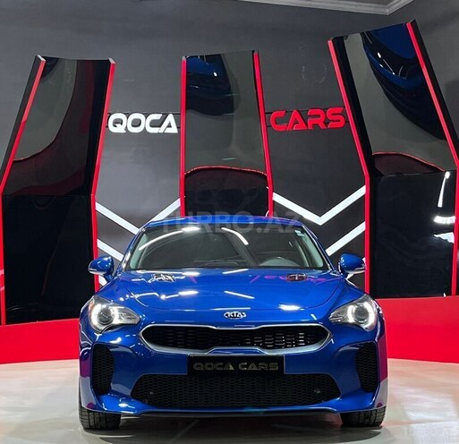 Kia Stinger-1