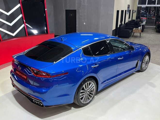 Kia Stinger-10