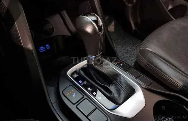 Hyundai Santa Fe 2016, 175,000 km - 2.0 л - Gəncə