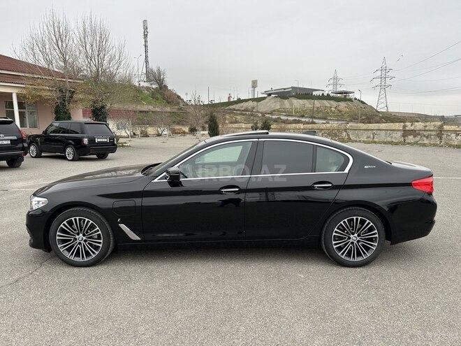 BMW 530e 2018, 63,000 km - 2.0 l - Bakı