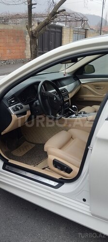 BMW 520-15