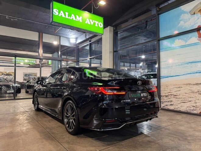 Toyota Camry-4