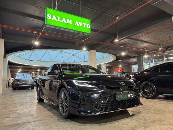 Toyota Camry-1