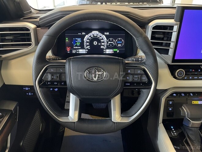 Toyota Sequoia-11