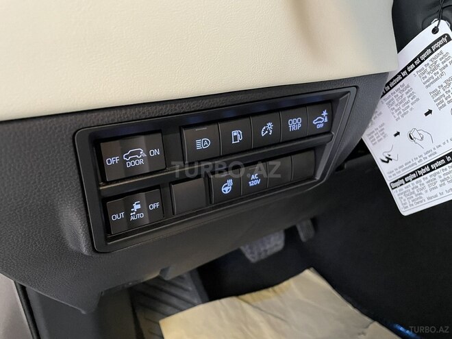 Toyota Sequoia-19