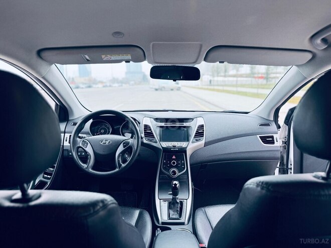 Hyundai Avante 2015, 162,000 km - 1.6 l - Bakı