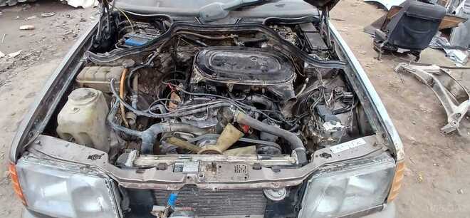 Mercedes E 230 1989, 500,000 km - 2.3 л - Bakı