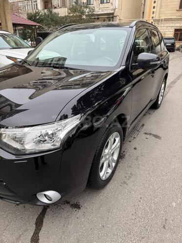 Mitsubishi Outlander 2013, 78,848 km - 2.4 l - Bakı