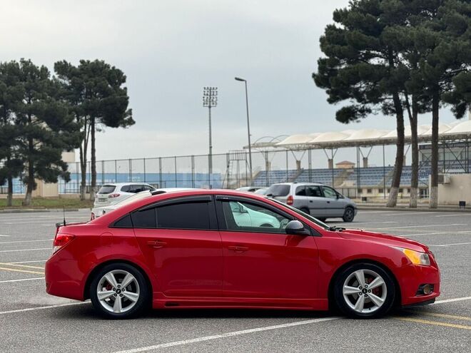Chevrolet Cruze 2015, 242,422 km - 1.4 л - Sumqayıt
