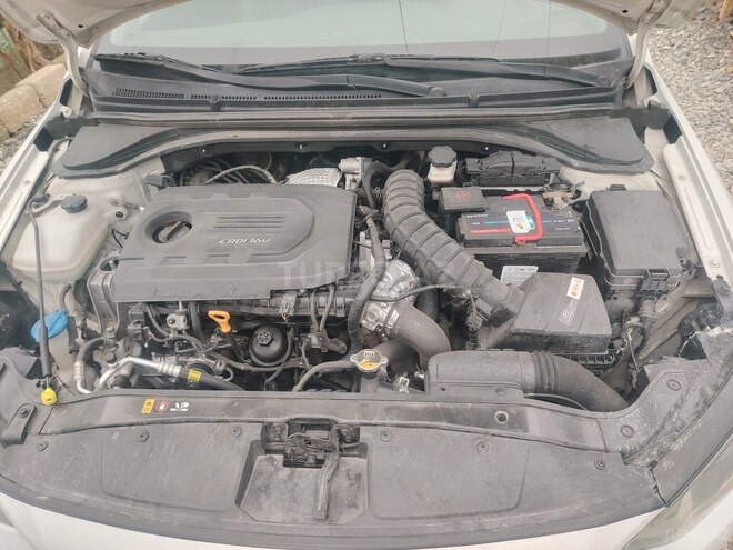 Hyundai Avante 2017, 155,800 km - 1.6 l - Bakı
