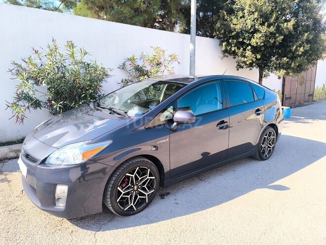 Toyota Prius 2011, 240,000 km - 1.8 l - Bakı