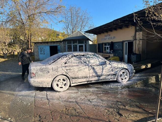Mercedes E 220 d 2000, 412,900 km - 2.2 l - Bakı