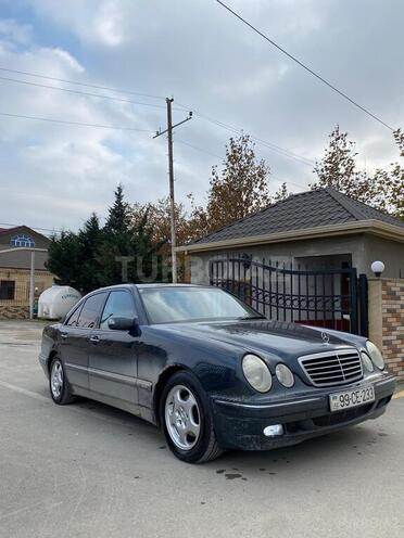 Mercedes E 220 d 2000, 412,900 km - 2.2 l - Bakı