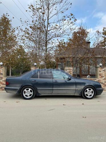 Mercedes E 220 d 2000, 412,900 km - 2.2 l - Bakı