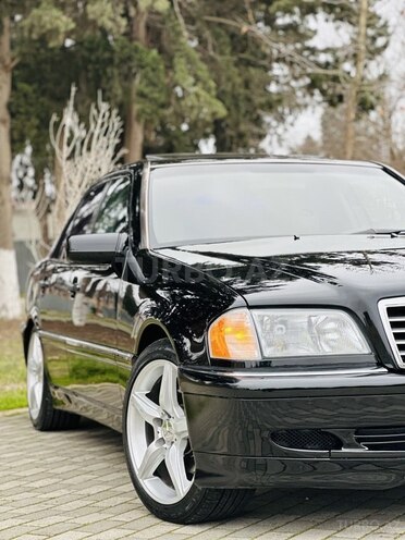 Mercedes C 230 1999, 226,789 km - 2.3 л - İmişli