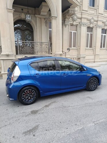 Toyota Aqua 2014, 72,000 km - 1.5 l - Bakı