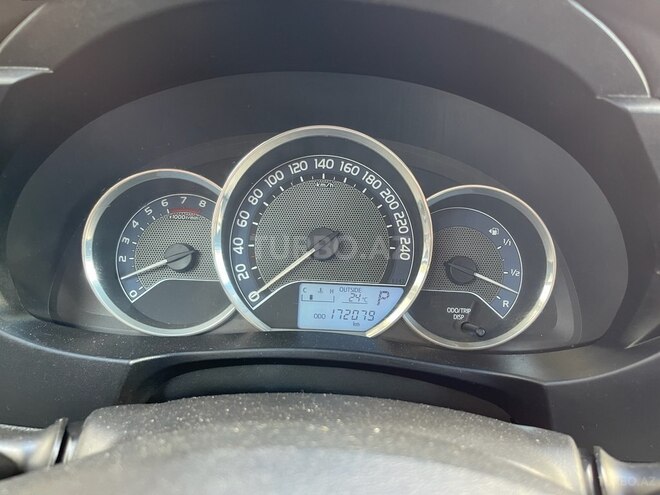 Toyota Corolla 2014, 179,000 km - 1.6 l - Bakı