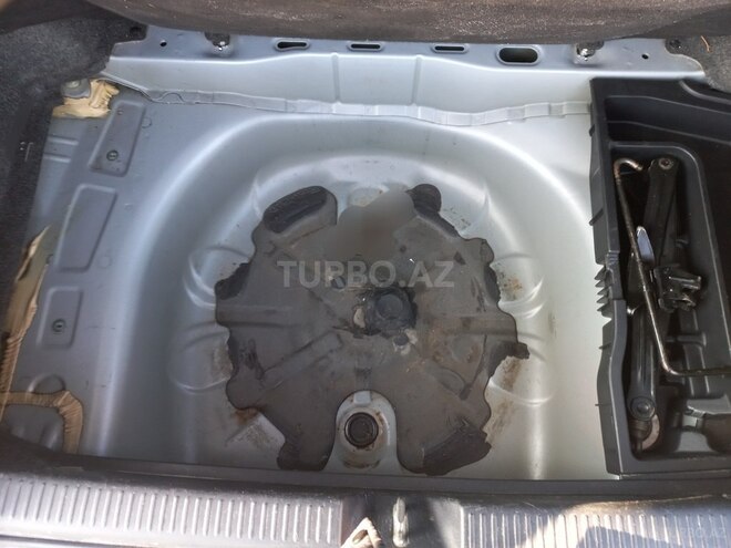 Toyota Corolla 2006, 192,543 km - 1.4 l - Bakı