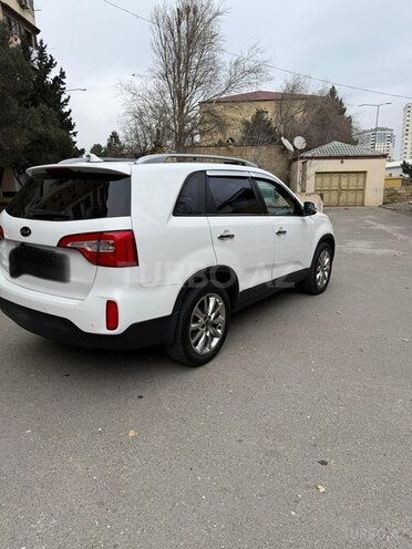 Kia Sorento-3