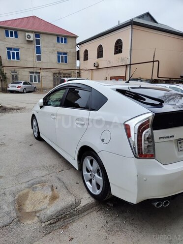 Toyota Prius 2013, 260,000 km - 1.8 л - Bakı