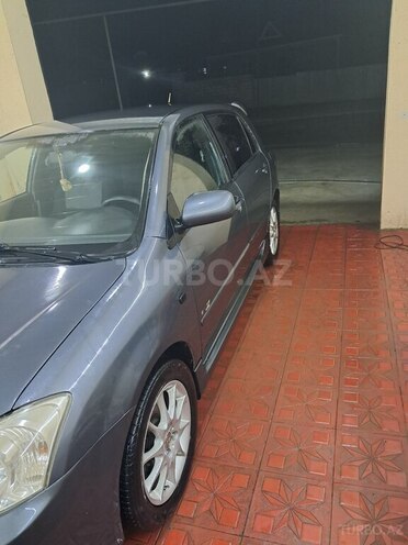 Toyota Corolla 2006, 413,000 km - 1.4 л - Bakı