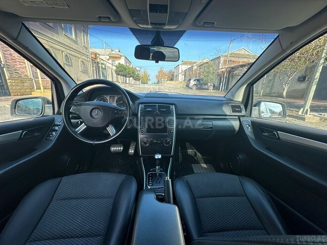 Mercedes B 180 2010, 110,000 km - 1.7 l - Bakı