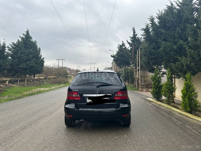 Mercedes B 180 2010, 110,000 km - 1.7 l - Bakı